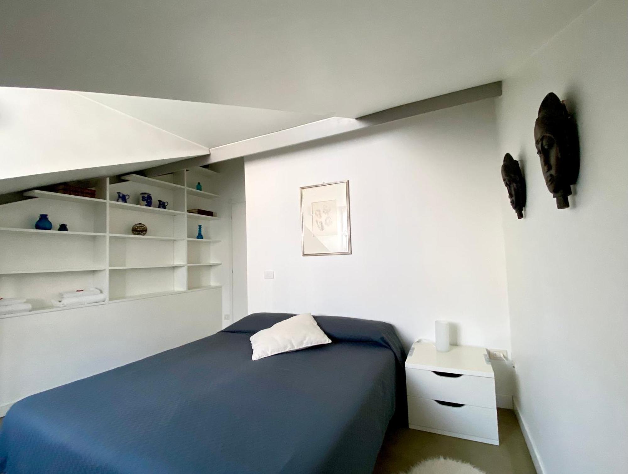 Sant Ambrogio Courtyard Room In Shared Flat 밀라노 외부 사진