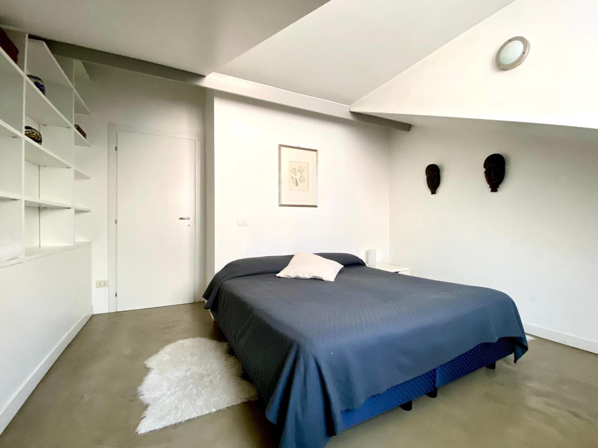 Sant Ambrogio Courtyard Room In Shared Flat 밀라노 외부 사진